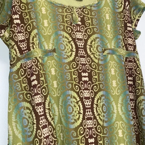Vintage Axcess- a Liz Claiborne Company- Stylish Green Patterned Women's Top - Picture 4 of 6